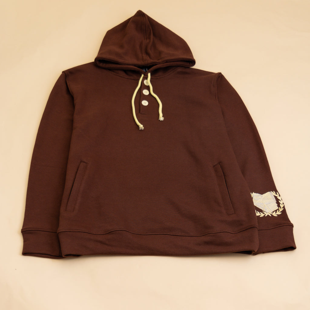 Collegiate Crest Hood